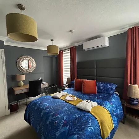 Worth House-2